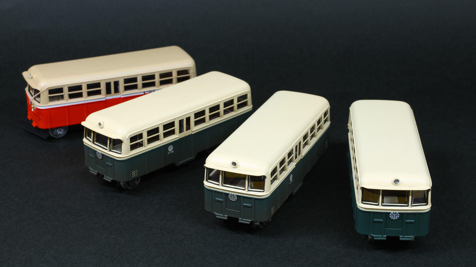 モデルタブレット 「山鹿温泉鉄道キハ102形三題」