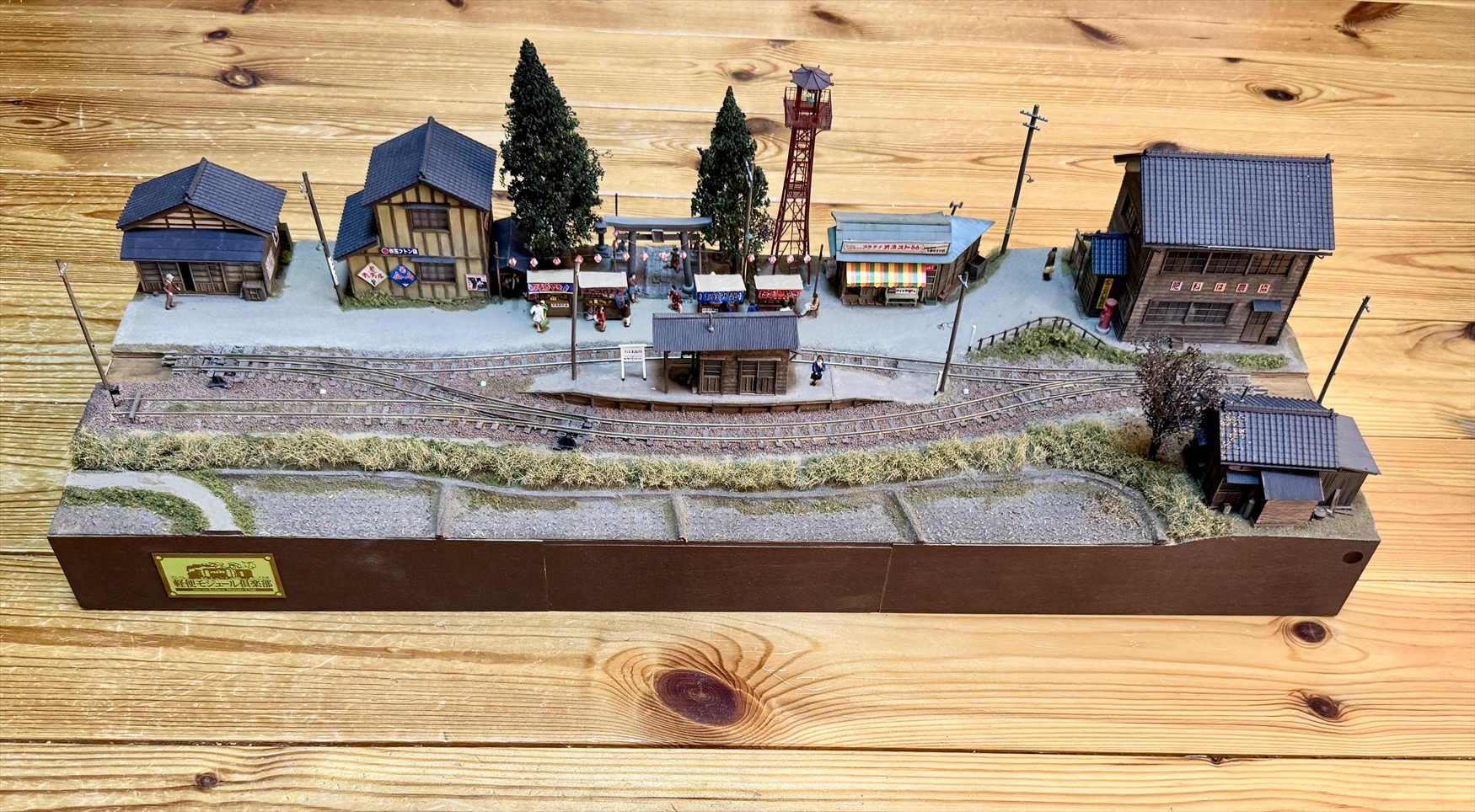 昭和レトロ洋館「西日本工業娯楽部会館」着色模型 昭和レトロ洋館「西日本工業娯楽部会館」着色模型 - メルカリ